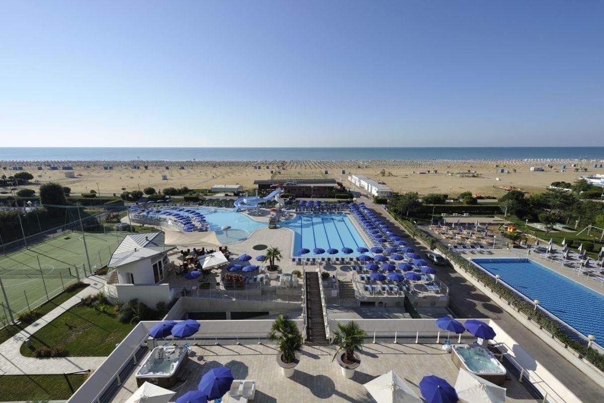 Hotel Lido Bibione Beach Exterior photo